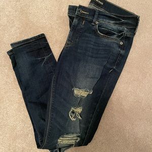 Distressed mid-rise jean leggings